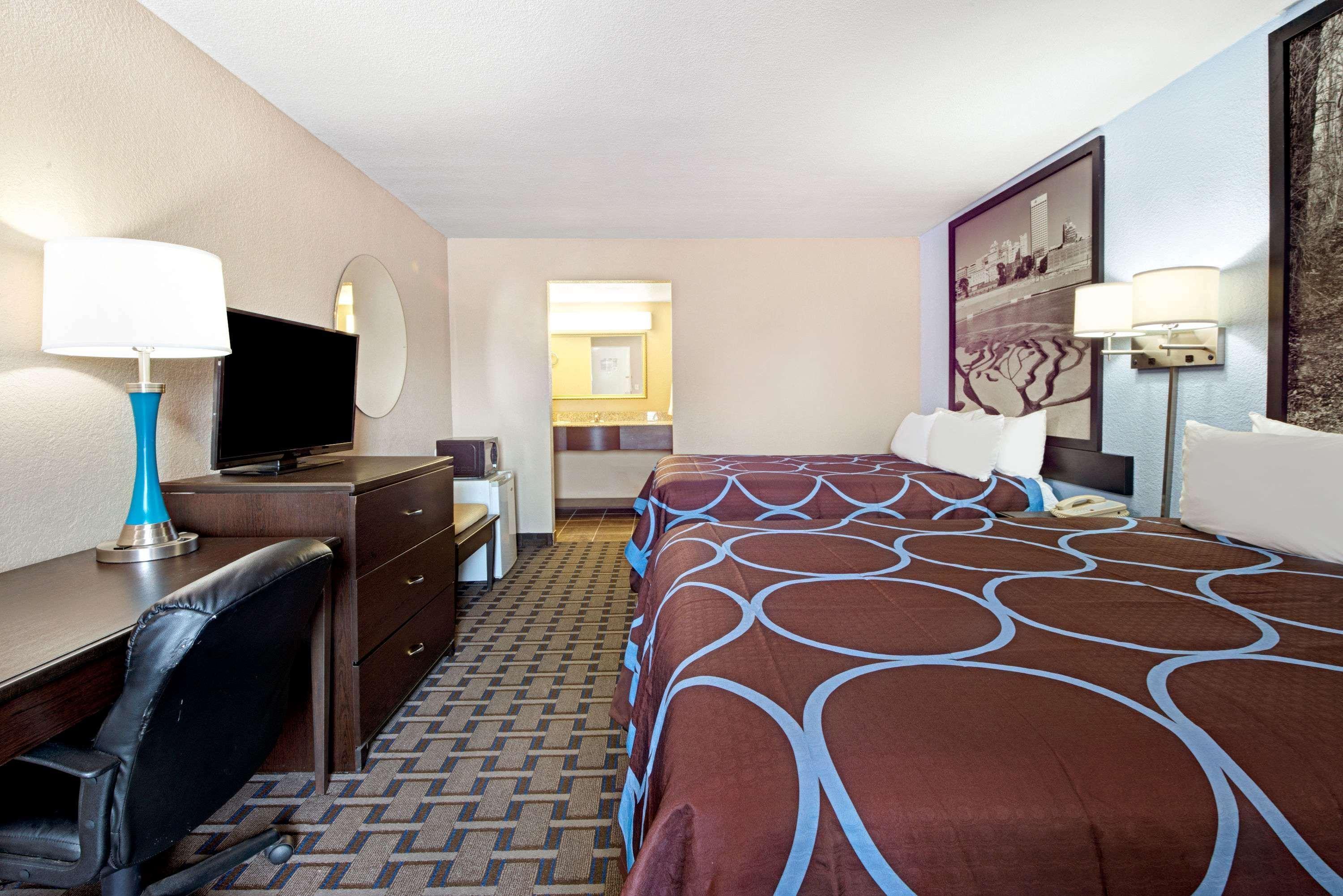 Super 8 By Wyndham Lakeland Buitenkant foto