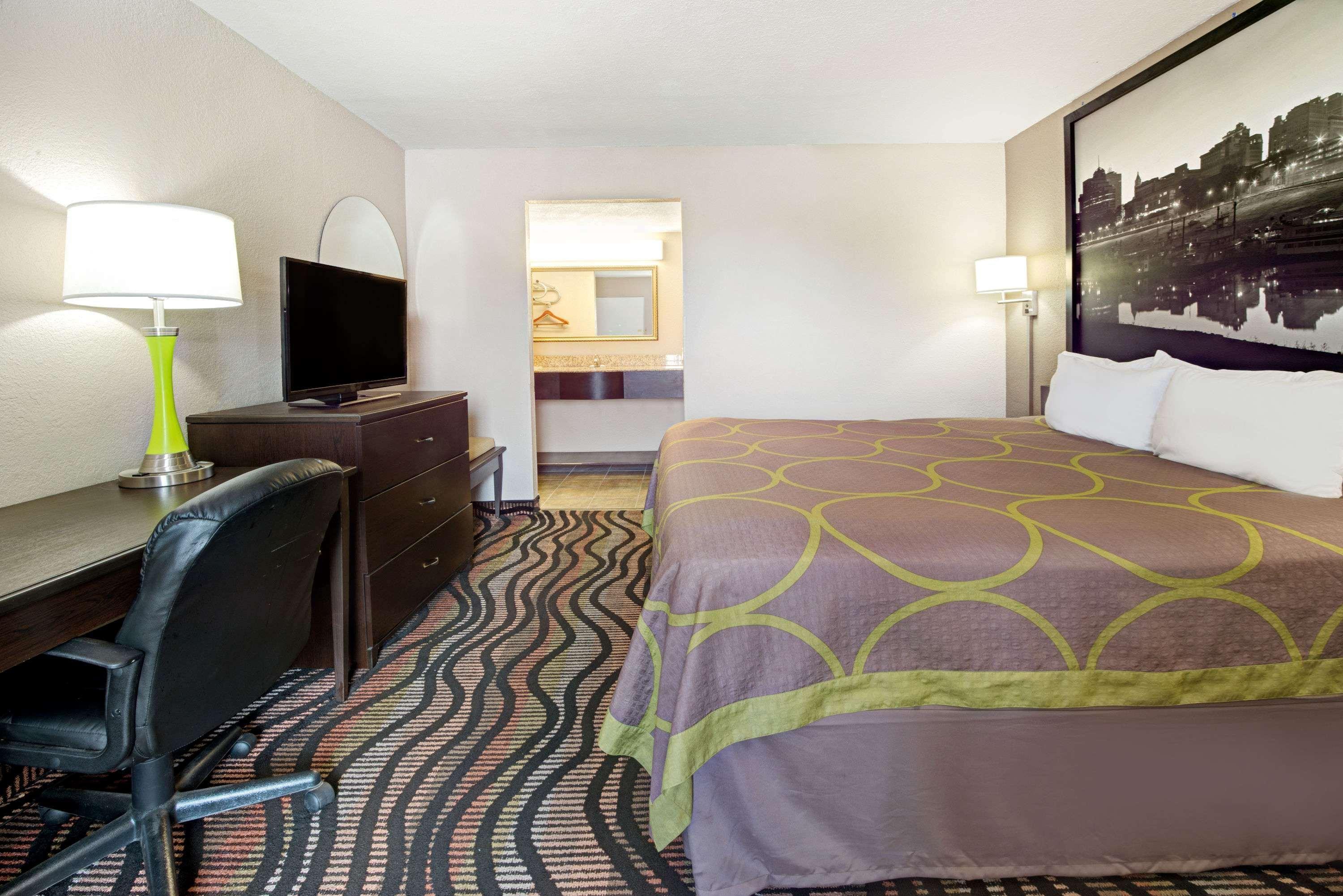 Super 8 By Wyndham Lakeland Buitenkant foto